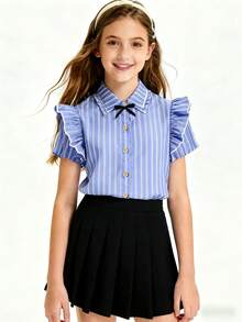 【返校套装】8-12岁女孩清新青春日常穿搭：蓝白条纹荷叶领衬衫+黑色百褶裙，既适合上学又舒适甜美