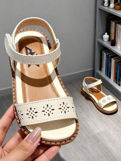 2024 Summer New Girls' Bohemian Style Colorful 3D Floral Woven Hook And Loop Sandals, Beige Faux Leather Soft Bottom Open Toe Sandals, Suitable For Daily Wear, Campus, Party, Beach Vacation, Popular Trending Girls' Sandals, Fashion Design Princess Sandals, Soft Bottom Non-Abrasive, Ideal Holiday Gift Sandals
