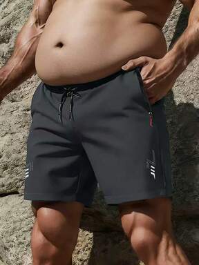 قطعة واحدة من شورت رجالي مطبوع مقاس كبير، بطول 7 بوصة داخلي، محيط الخصر قابل للتعديل بحبل ربط الخصر، مناسب لمن يزن حتى 250 رطل، مريح وفضفاض، سريع الجفاف وقابل للتنفس، مع جيوب سحاب للأنشطة الخارجية، تصميم مريح طوال اليوم، ضروري لرجال الصيف المتكاسلين.