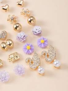 Bộ 30 đôi bông tai đính đá và ngọc trai màu bạc hình trái tim, lá, hoa, chữ cái dành cho nữ. - Nhiều màu - Xem 6