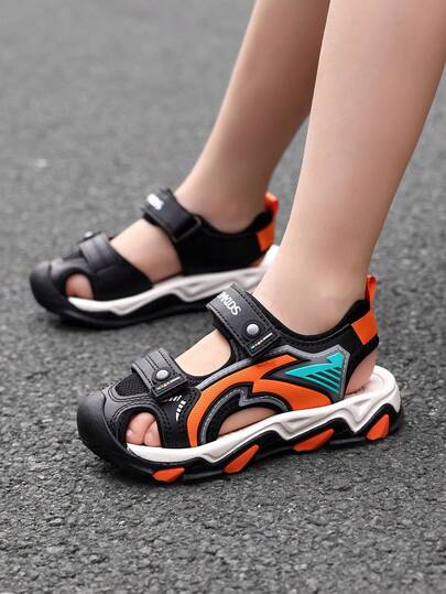 1双男童闭趾运动凉鞋，户外沙滩凉鞋，带魔术贴