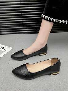 Black Snake Skin Trim Pointed Toe Shoes For Women, Fashionable Texture, Comfortable Soft Sole + Non-Slip Durable Outsole, Suitable For Commuting, Daily Wear, Light Social Occasions, Easily Paired With Suits, Dresses, Jeans For A Polished, Elegant Look - Black - View 2