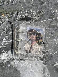 1pc 40-Pocket Mini Photo Album, Cartoon Photo Card Album Collection, A8 DIY Acrylic Ring Binder, Wavy Texture, Crystal Cover, Suitable For Instax Mini Film/Photos, 3-Ring Single Pocket Binding, Gold Clips, Transparent Dividers, Budget Planner, Backpack Album - Multicolor - View 3