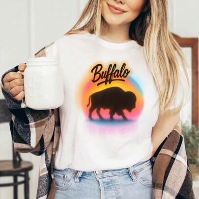 Buffalo Graphic , Uni T-Shirt, Outdoor Faux Airbrush Look Vintage 0's Look.220g Pure Cotton T-Shirt Quick drying and comfortable blusas gym