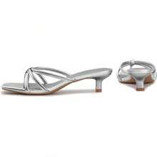 Athlefit Women's Strappy Kitten Heels Square Toe Flip Flop Low Heels Slip On Thong Heeled Sandals - 銀色 - 查看 4