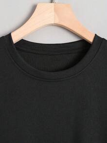 Cyberpunk City Graphic T-Shirt: Japanese Vaporwave Streetwear - 黑3 - 查看 3