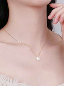 1pc Square Shell Necklace, Minimalist Elegant Unique Design Pendant Choker Necklace For Women
