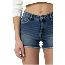 Tiffosi Women Outdoor Shorts - Biru - View 4