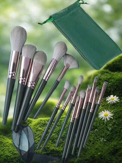 14件套专业化妆刷套装，便携旅行套装，包含腮红刷、粉底刷、眼影刷、散粉刷、眉刷，尼龙刷毛，ABS手柄，适合初学者和化妆爱好者，尤其适合旅行，是圣诞节或情人节的绝佳礼物。