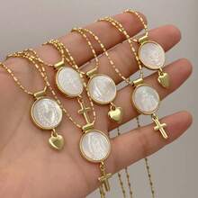 1件宗教吊坠项链 - 圣母玛利亚/圣本笃/圣心/驱魔十字架，铜镶嵌白色贝壳，男女皆宜，适合日常佩戴或作为礼物赠送 - 金色 - 查看 2