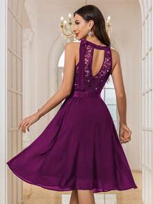 MIUSOL 亮片花卉蕾丝拼接露背派对礼服，适合生日、婚礼宾客、晚宴及其他场合，夏季优雅之选。 - 紫紅色 - 查看 3