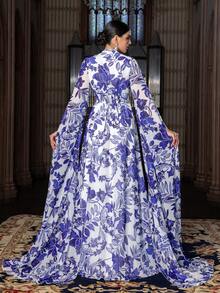 Đầm dạ hội bằng vải chiffon tuyệt đẹp dành cho nữ, tay áo xẻ tà dài, họa tiết hoa lá và các điểm nhấn trang trí, chân váy xòe dài đến sàn – Lý tưởng cho đám cưới, tiệc gala, dạ hội và các sự kiện thảm đỏ. - Màu xanh lam - Xem 2
