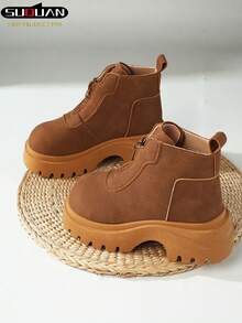 2026 Spring & Autumn New Women's Platform Boots, Front-Zipper Height-Increasing Serrated Sole, British-Style Ankle Boots, Versatile, Slimming & Elevating Ankle Boots, Autumn & Winter Commuter Shoes - Khaki - View 10