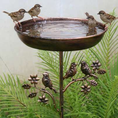1 pieza Baño de pájaros de hierro fundido vintage con base de 5 garras - Comedero y fuente de agua de metal rústico para exteriores, sin electricidad, con diseño floral de picaflor y apariencia hecha a mano para atraer pájaros
