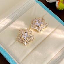 Seaside Vacation Style Pearl White Flower Earrings Light Luxury Niche Design Sense Stud Earrings Wedding Bridal Jewelry - 31#E6505 Silver Needle - Gold - View 12