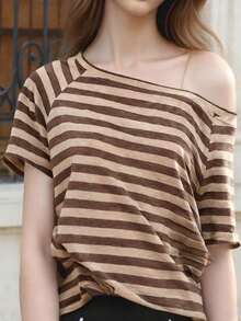 Women's Loose Fit Tops Fashionable Striped Short Sleeve Off One Shoulder T-Shirt for Casual Daily Wear - Marrón claro - Ver 3