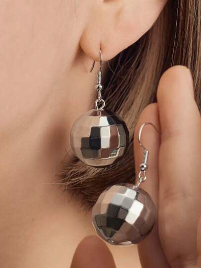 1 Pair Retro Simple Disco Mirror Ladies Earrings Dating Gift