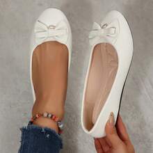 Women's Ballet Flats With Bow – Fashionable Pointed Toe Slip-On Flats, Non-Slip Soft Sole Shoes For Casual & Dressy Occasions (Beige, White, Black) - 白色 - 查看 3