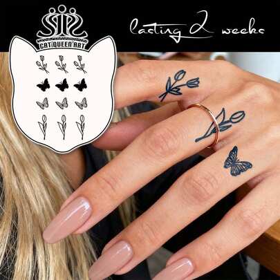 草本果汁半永久魔法指尖纹身贴纸 - 简约纹身。清新优雅的郁金香蝴蝶图案。不染色，不反光，可持续7-14天。适用于手指、手腕、肩膀、脖子、耳朵、背部、手臂、腿部、锁骨、身体等部位。半永久纹身。防水。不反光。纹身贴纸。1包。
