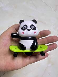 1 pieza Juguete de panda a cuerda, Monopatín de panda, Cuerda para saltar, Decoración de escritorio de panda a cuerda sin batería, Juguete de animal a cuerda lindo, Adecuado para cumpleaños, relleno de bolsa de regalo, recompensas en el aula, base de plástico ABS que se mantiene firme sobre el escritorio durante el funcionamiento - Multicolor - Ver 7