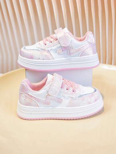 2026年新款儿童运动鞋，儿童及青少年休闲厚底运动鞋，跑步鞋，时尚滑板鞋，校园运动鞋