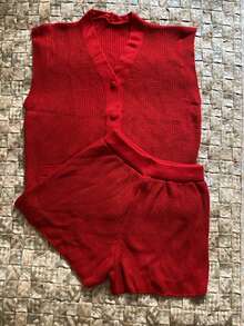 Women's Knit Set: Shorts And Maxi Vest With Buttons, Shirt, Blouse. Comfortable Summer Fashion, New 2025. - 紅色 - 查看 1