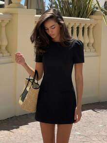 Short Puff Sleeve Evening Dress, Women's High Waist Round Neck A-Line Black Elegant Gown - Black - View 3