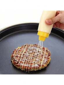 1pc 300ML Four-Hole Capped Squeeze Sauce Bottle Salad Bottle Sauce Bottle Oiler Sauce Dispenser Salad Dressing Seasoning Bottle - 1 - View 3