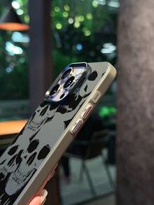 1pc Skull Design Shockproof Anti-Scratch Protective Phone Case, Suitable For Everyday Use And Travelers, Compatible With IPhone XR/11 Pro Max/7P/8P/12 Pro/12 Pro Max/13 Pro/13 Pro Max/14 Pro/14 Pro Max/15 Pro/15 Pro Max/14/15Plus/16E/16 Pro/16 Pro Max/17 Pro/17 Pro Max/Air/SMART8, Galaxy A55/A15/S23/S24/S25 Ultra - Black - View 10