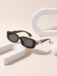 1 PC Women's Classic Rectangle Frame Fashionable Eyeglass Temples Fashion Glasses, Combines Practicality With A Sense Of Fashion For Outdoor - Multicolor - View 9