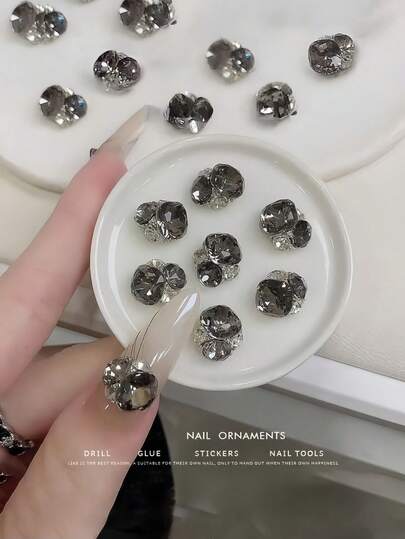 5 件/10 件/20 件/50 件混合尺寸奢华指甲水钻装饰，全新闪亮合金堆叠水钻，水晶斜心形和方形指甲饰物，DIY 美甲用品