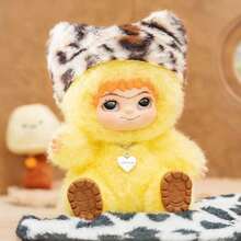 Miniso Wakuku Fluffy Party 系列乙烯基和毛绒盲盒 - 动物连帽衫 + 心形吊坠细节，柔软毛绒和耐用乙烯基材质，是收藏和桌面装饰的理想之选（随机发货 1 件） - 彩色 - 查看 3