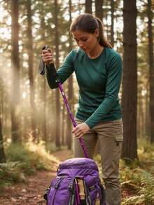 可折叠登山杖 | 铝合金登山杖 | 超轻可调节 | 符合人体工学的EVA泡沫手柄 | 男女通用，适合徒步旅行和露营