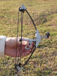 1 Set Outdoor Hunting Archery Equipment Mini Compound Bow Kit, Suitable For Archery Enthusiasts As Mini Practice Assistant, Shooting Training With Small Arrows, Portable Mini Compound Bow, Outdoor Leisure Competitive Shooting Toy