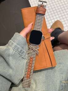 1条蝴蝶结格纹真皮表带，兼容，适用于38mm、40mm、41mm、42mm、44mm、45mm、46mm、49mm表盘尺寸，也兼容 Link系列Ultra、S11/10、9/8/7/6/5/4/3/2/1、SE。