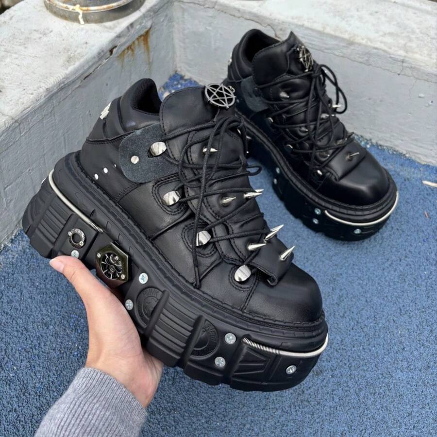 Gothic Vintage Style Women And Men Black Wedge Sneakers With Rivets Platform Lace-Up Street Chunky Shoes With Metal Decorations - Black - View 1
