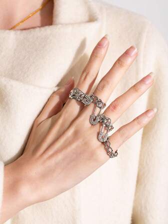 4pcs Niche Design Titanium Steel Women's Knuckle Rings Set With Rhinestone Decor Chain, Suitable For Women's Daily, Party, And Outings