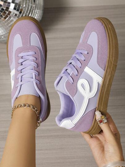 女士春秋新款休闲鞋，防水防滑，易清洁，圆头低帮平底，舒适百搭，撞色设计，运动休闲鞋，复古风运动鞋，四季皆宜