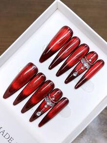 Móng giả thủ công tinh tế với gót cao thanh mảnh; Móng mắt mèo đỏ vẽ tay với đính đá lấp lánh; Chất lượng cao, thiết kế đơn giản, phù hợp cho mùa thu và mùa đông; Móng giả phủ toàn bộ, móng kiểu Y2K, móng giả độc đáo và sáng tạo để sử dụng hàng ngày; Móng kiểu dáng hiện đại dễ thương, phù hợp sử dụng hàng ngày, có thể tháo rời và tái sử dụng. Móng giả thủ công dán lên móng. - Nhiều màu - Xem 13