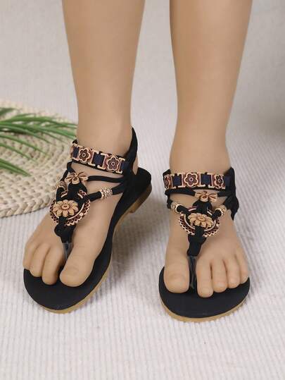 Bohemian Style Floral Decor Flat Toe-Ring Sandals