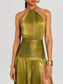 Magic Mia Metallic Pleated Maxi Gown -Glitter Green Halter Neck Slit Maxi Dress, Elegant Evening Dress For Galas & Holiday Parties & Fomal Evening - 綠色 - 查看 4