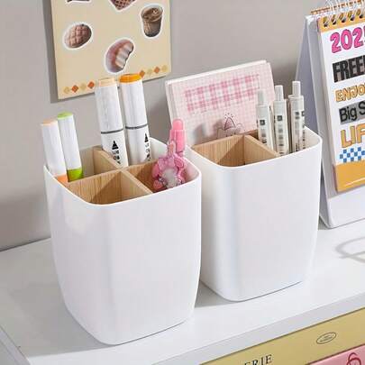 1个四格竹制收纳盒，可存放钢笔、化妆品、洗漱用品，客厅收纳盒，卧室耳环、戒指、首饰盒，隔板可拆卸