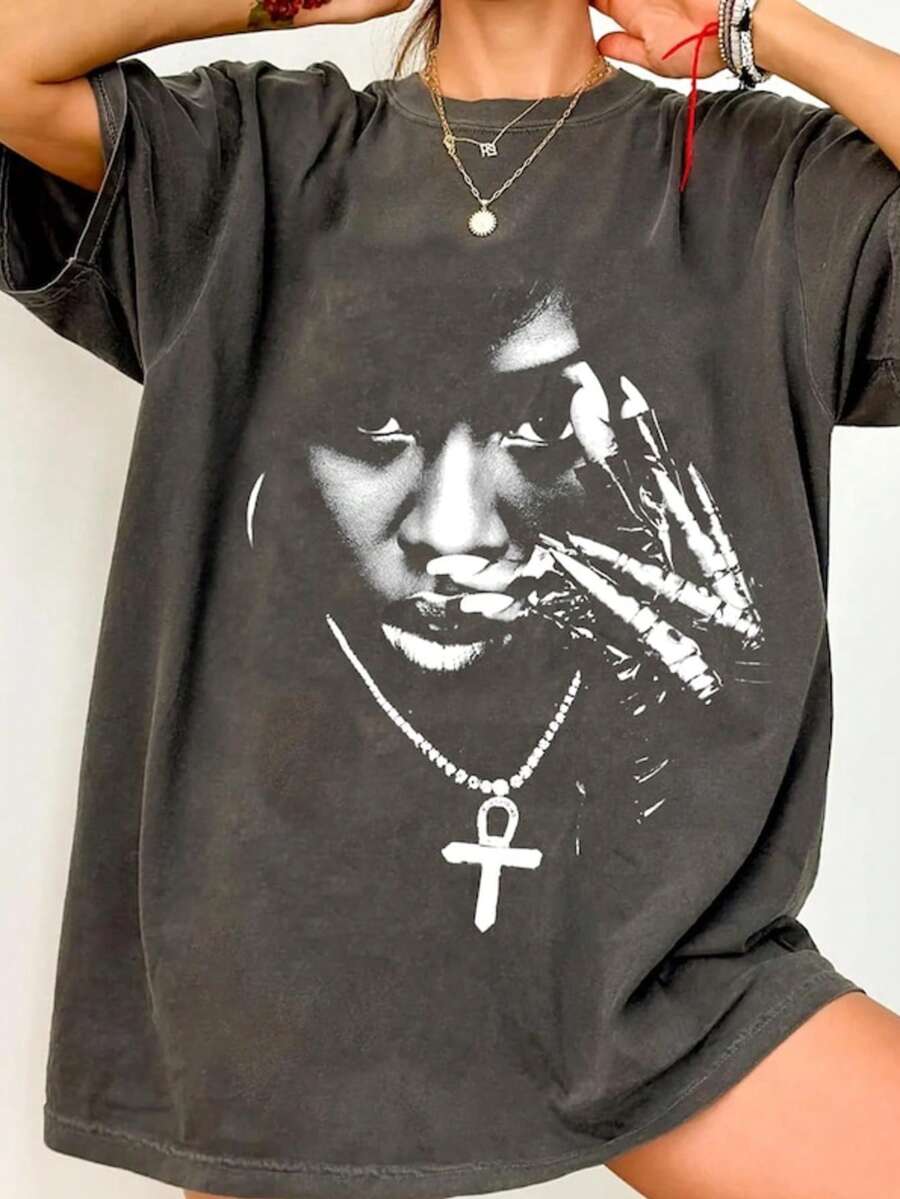 Missy Elliot Bootleg 90s Graphic Tee, Gift For Woman And Man Unisex T-Shirt - Black - View 1