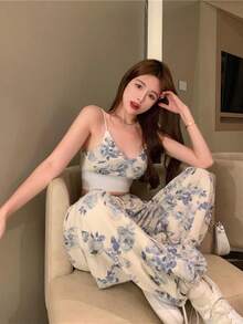 Set de 2 piezas para mujer, que incluye top de tirantes y pantalones largos elásticos de punto con estampado - Blanco - Ver 5