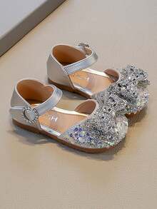 1 đôi dép xăng đan đế bằng thoải mái, trang trí nơ, dành cho trẻ em. - Bạc - Xem 2