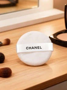 CHANEL Borla de polvos sueltos blanca original. Borla de polvos. Herramientas de maquillaje. Paquete de recambio. - Blanco - Ver 1