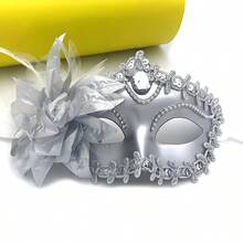 Princess Halloween Mask – Glittery Decoration & Comfortable Fit - Silver - View 5