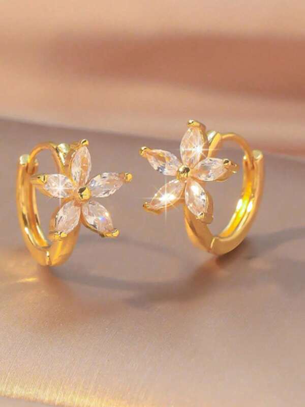 1 paire de boucles d'oreilles créoles rondes élégantes en cuivre et zirconium, motif géométrique en forme de feuille, design minimaliste en forme de fleur à 5 pétales, cadeau à la mode pour femme, idéal pour les rendez-vous et les occasions spéciales.