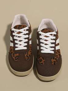 1 Pair Girls' Soft Sole Non-Slip Casual Fashion Lace-Up Sneakers, Leopard Print Breathable Comfortable Versatile Skate Shoes, Suitable For All Seasons - Brown - View 3