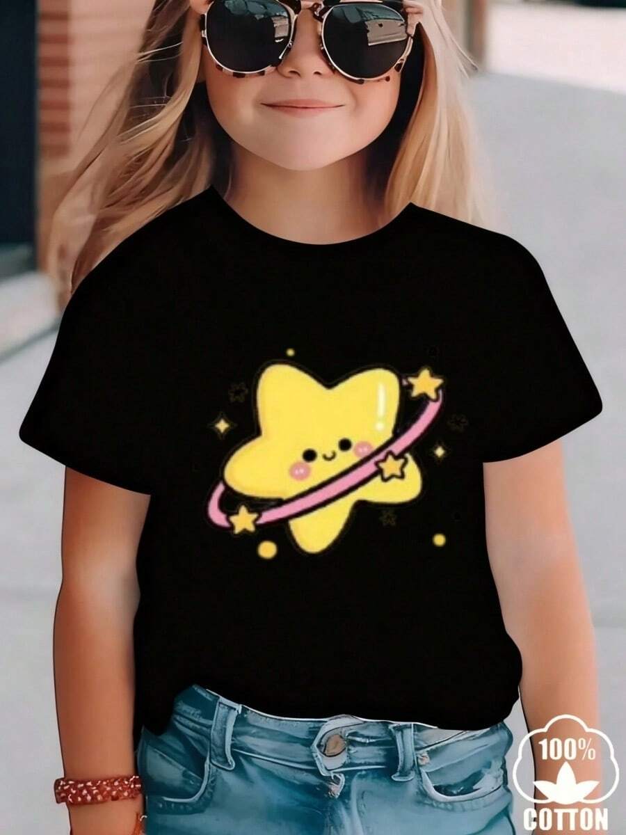 Camisetas de niña manga corta para niña está hecha 100 % de algodón y luce un elegante estampado Estrella. Es informal y versátil. Su tejido suave y agradable al tacto es delicado con la piel, lo que permite que las niñas se muevan con libertad y comodidad durante las reuniones familiares, los eventos escolares o los juegos al aire libre. - Negro - Ver 1